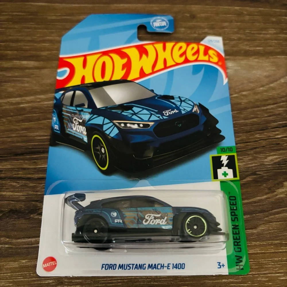 Ford Mustang Mach-E‎ 1400 Hot Wheels Treasure Hunt (TH)